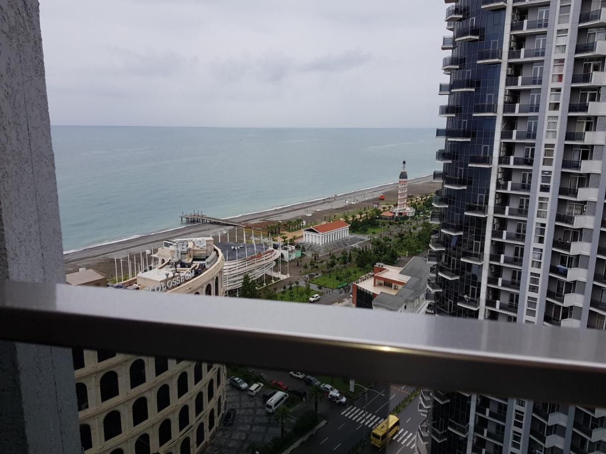 Apart Hotel Luxor 바투미 외부 사진